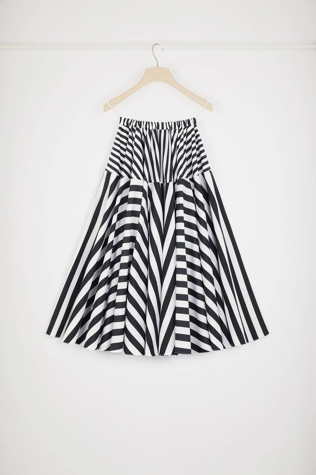 Mix Black Large Stripes