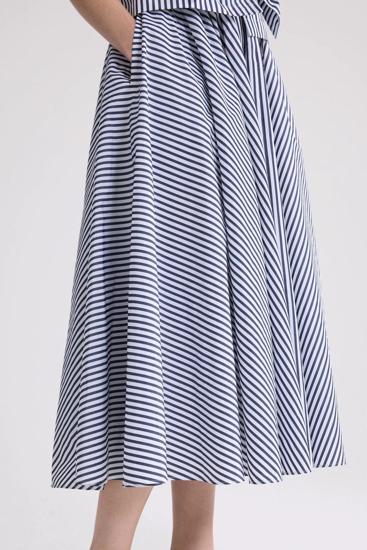 Offshore Stripes