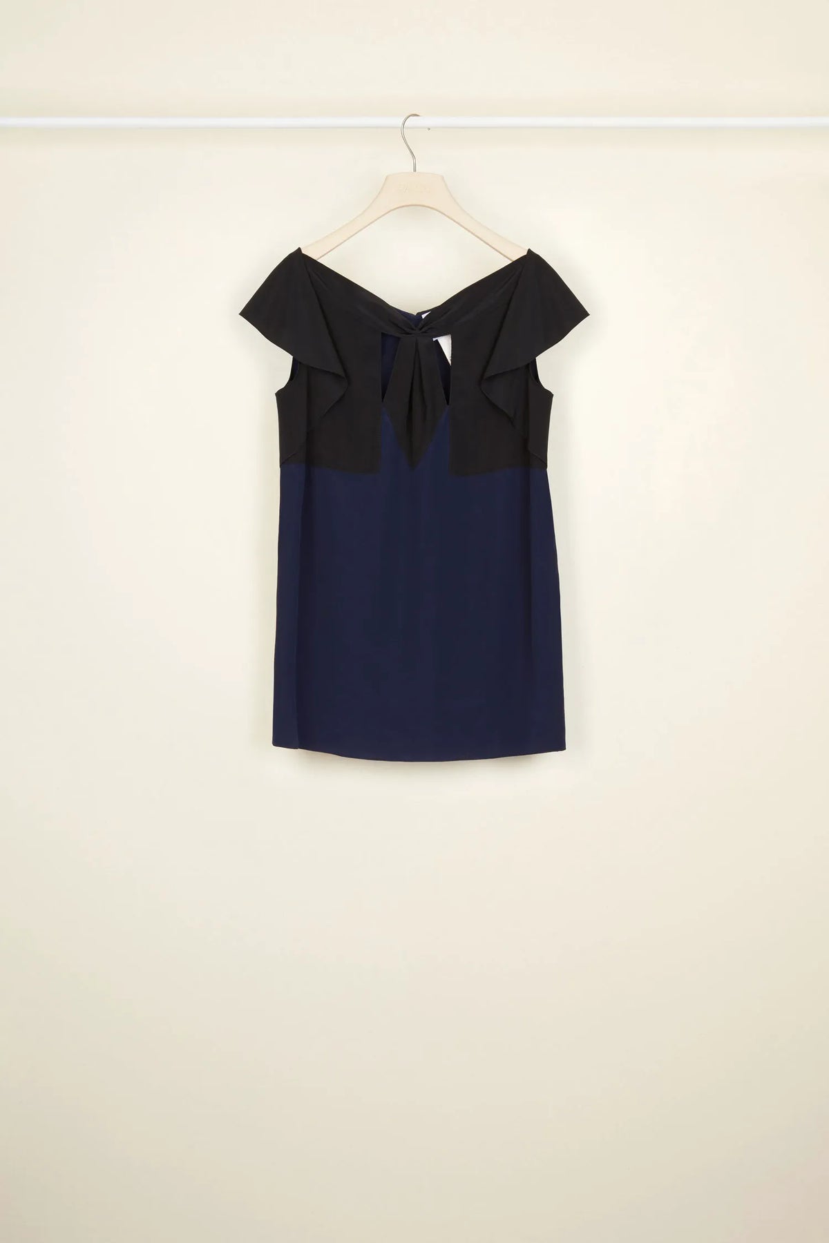 Navy Black