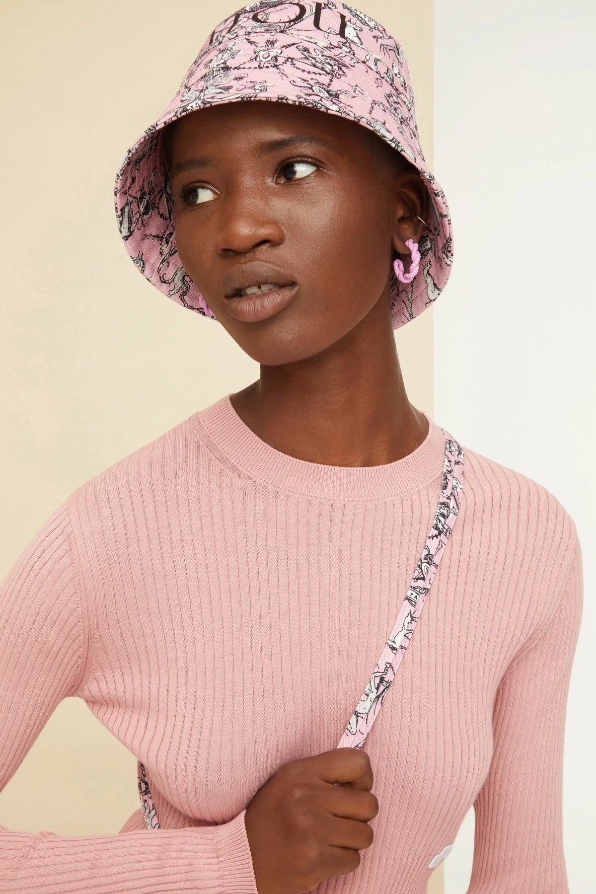 Antique Pink