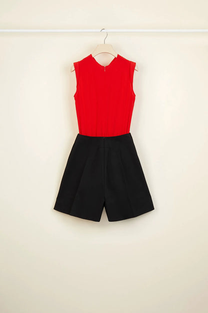 Black & Poppy